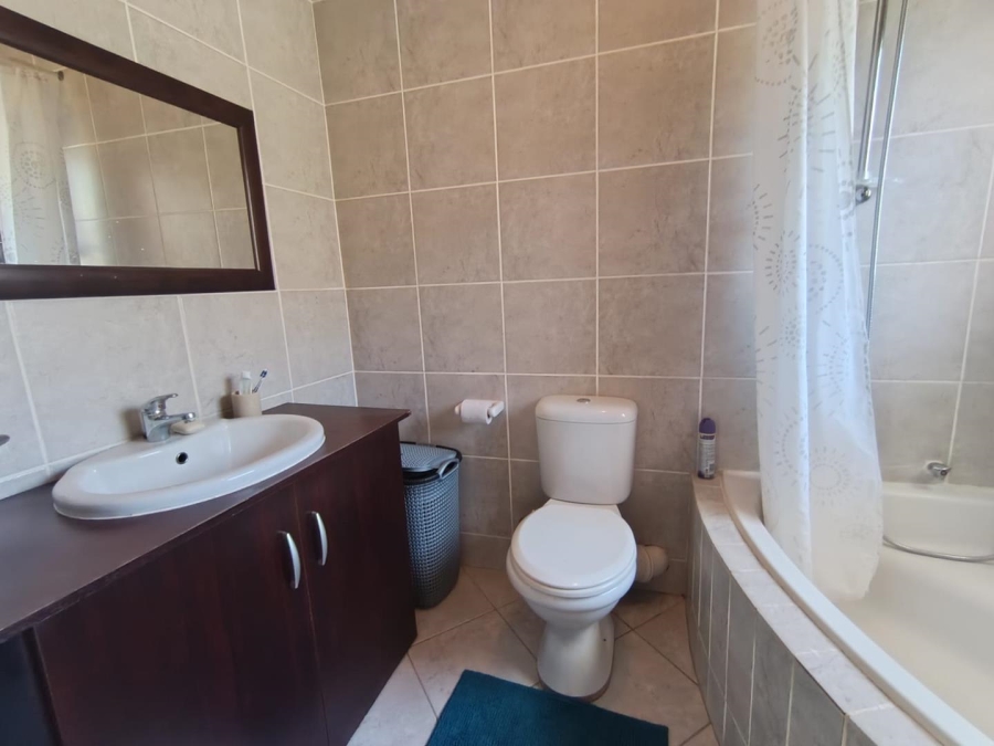 To Let 3 Bedroom Property for Rent in Terenure Gauteng