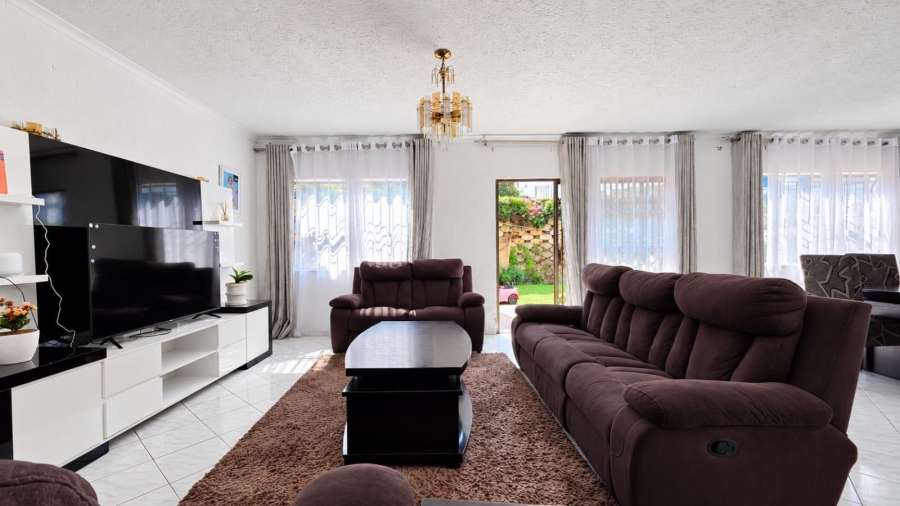4 Bedroom Property for Sale in Bruma Gauteng