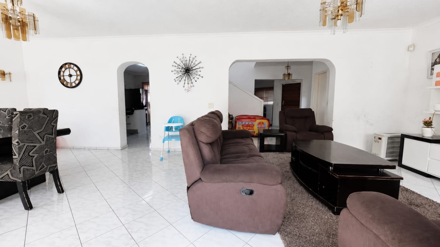 4 Bedroom Property for Sale in Bruma Gauteng