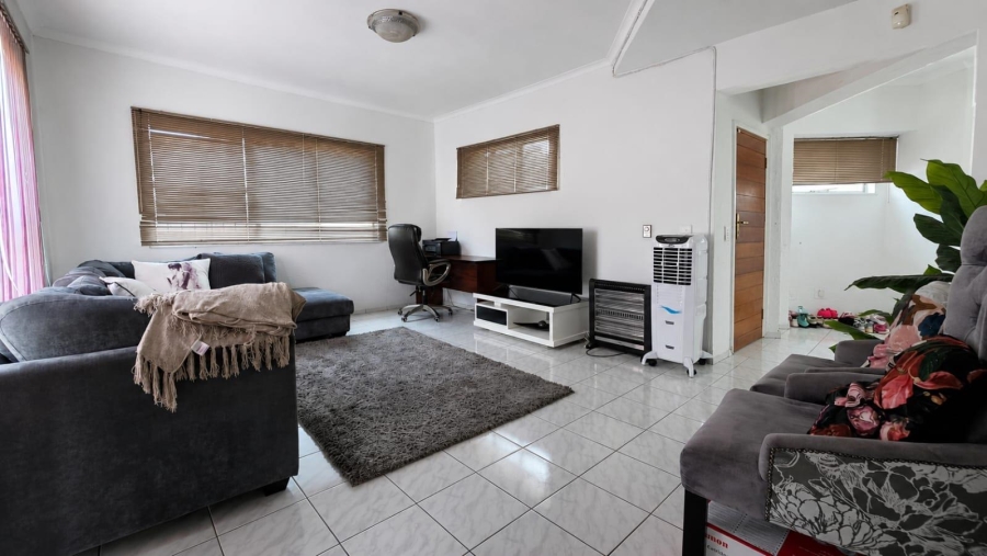 4 Bedroom Property for Sale in Bruma Gauteng