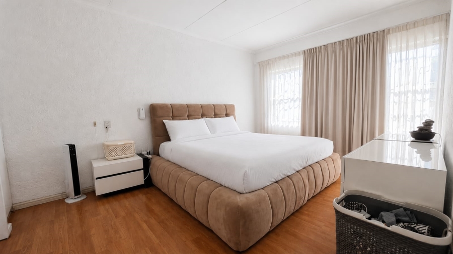 4 Bedroom Property for Sale in Bruma Gauteng