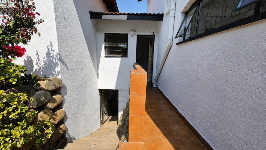 4 Bedroom Property for Sale in Bruma Gauteng