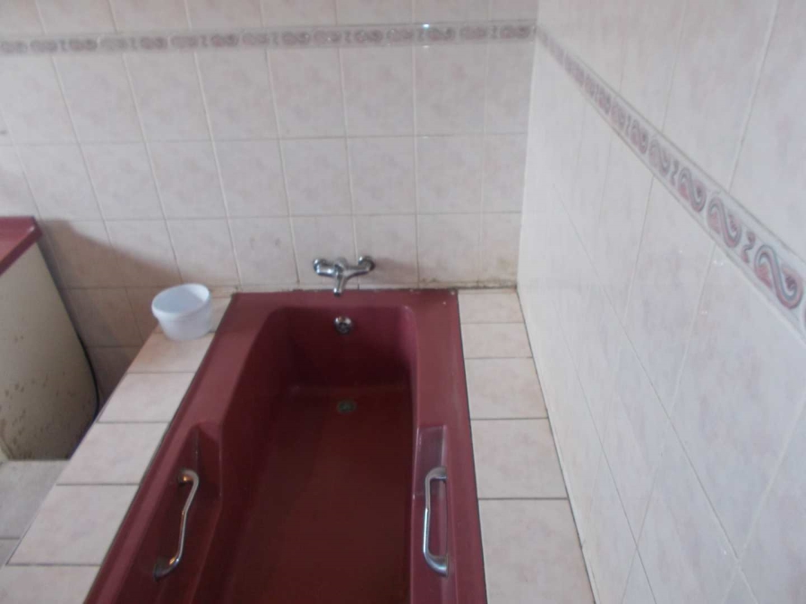 4 Bedroom Property for Sale in Palm Ridge Gauteng