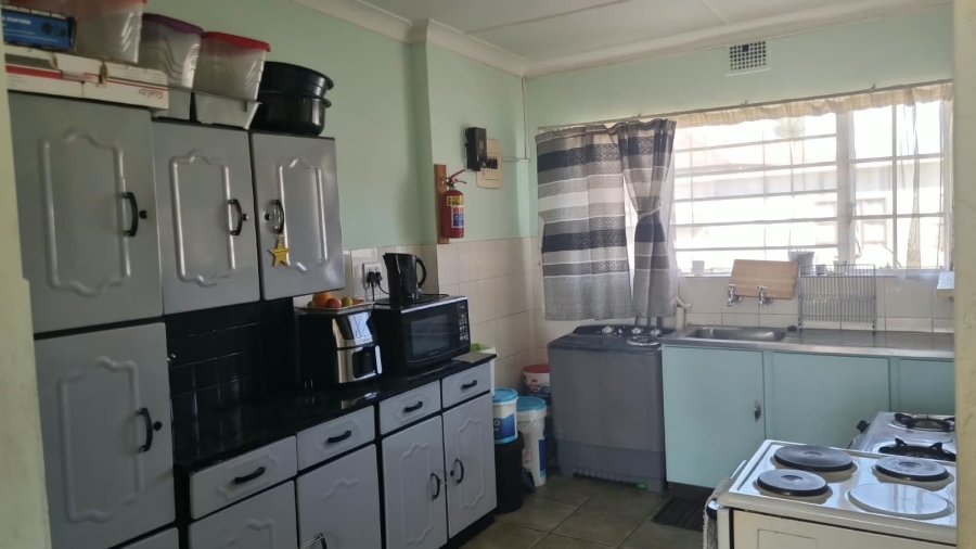 2 Bedroom Property for Sale in Townsview Gauteng