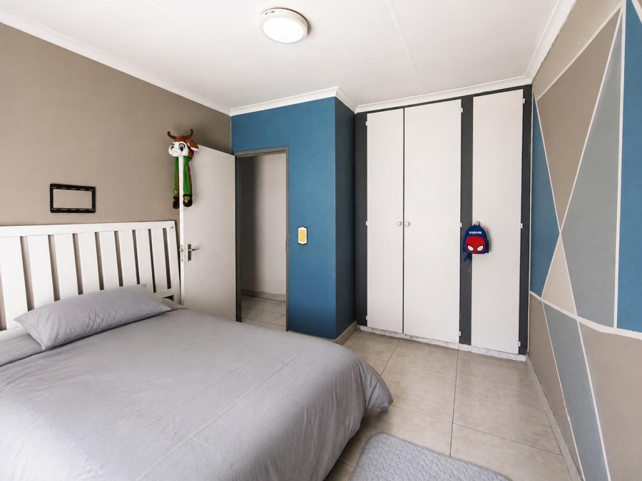 5 Bedroom Property for Sale in Brackendowns Gauteng