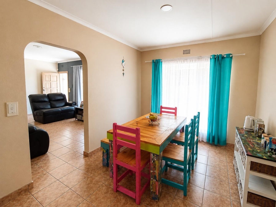 5 Bedroom Property for Sale in Brackendowns Gauteng