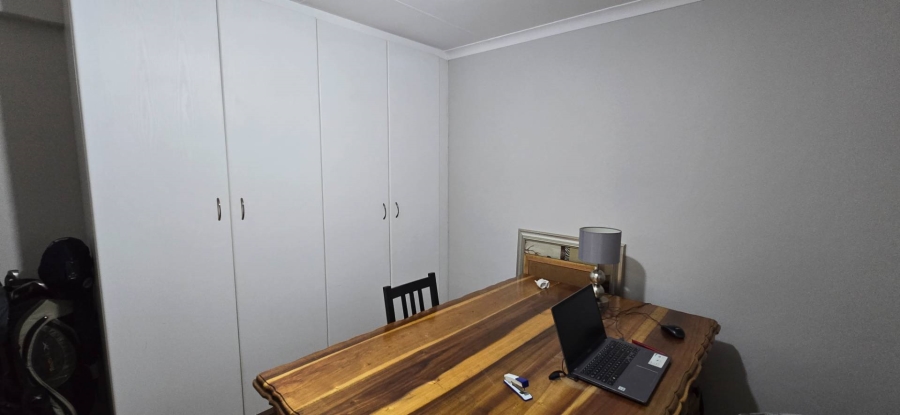4 Bedroom Property for Sale in Barbeque Downs Gauteng