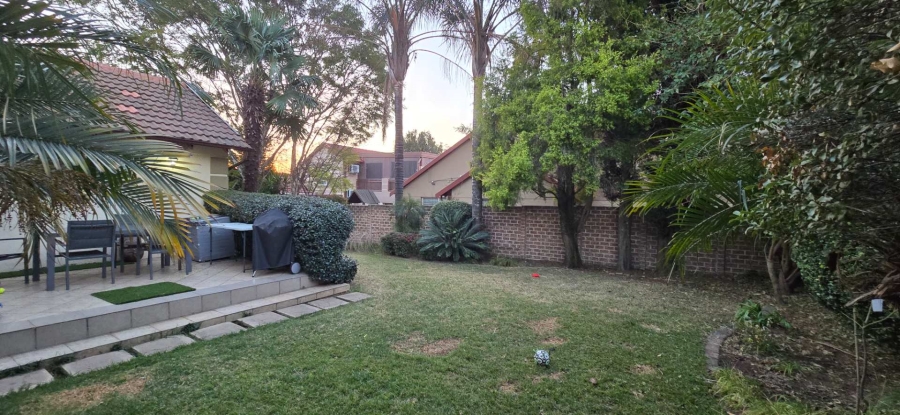 4 Bedroom Property for Sale in Barbeque Downs Gauteng