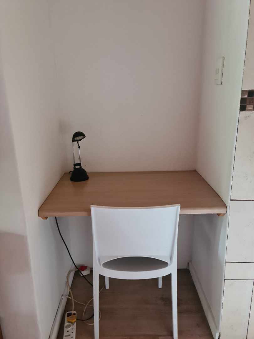 To Let 1 Bedroom Property for Rent in Waverley Gauteng