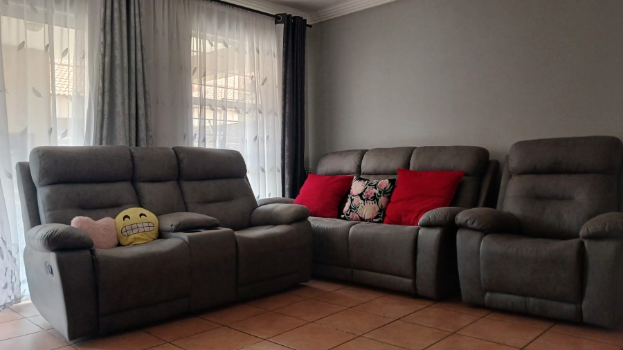 2 Bedroom Property for Sale in Van Dyk Park Gauteng