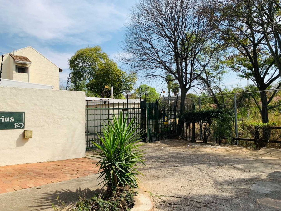 2 Bedroom Property for Sale in Sunnyside Gauteng