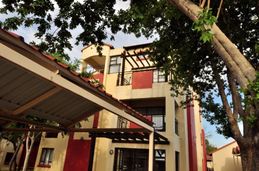 1 Bedroom Property for Sale in Oukraal Estate Gauteng