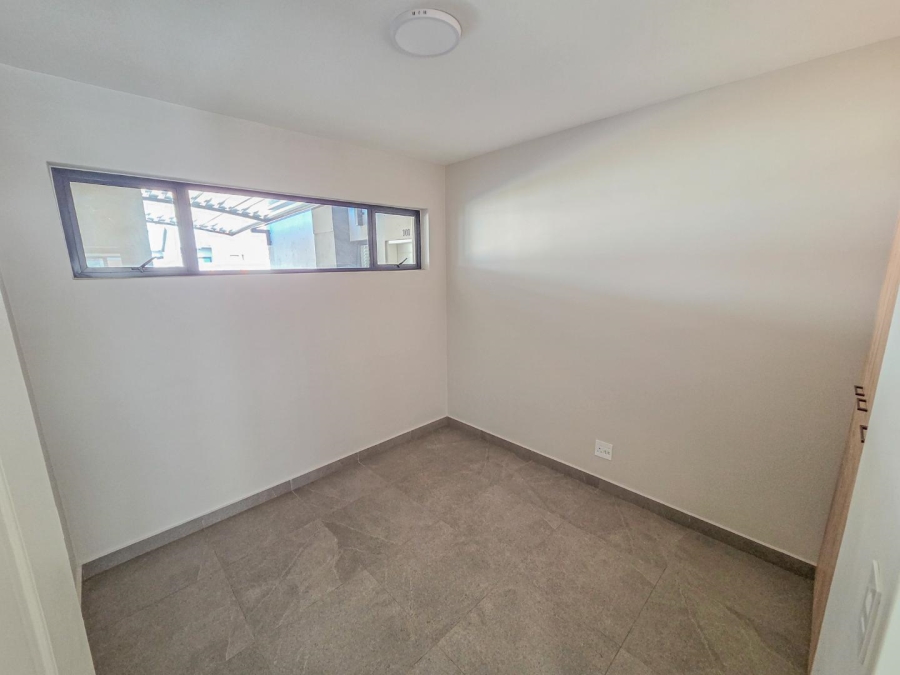 To Let 2 Bedroom Property for Rent in Equestria Gauteng