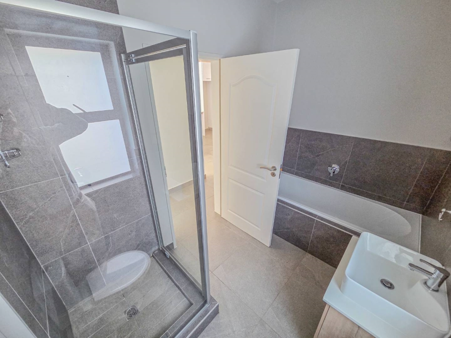 To Let 2 Bedroom Property for Rent in Equestria Gauteng
