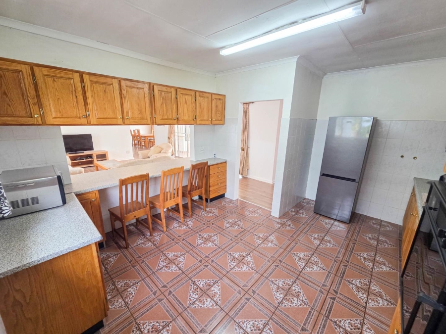 To Let 4 Bedroom Property for Rent in Brooklyn Gauteng
