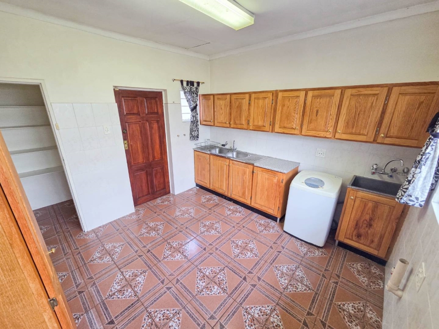 To Let 4 Bedroom Property for Rent in Brooklyn Gauteng