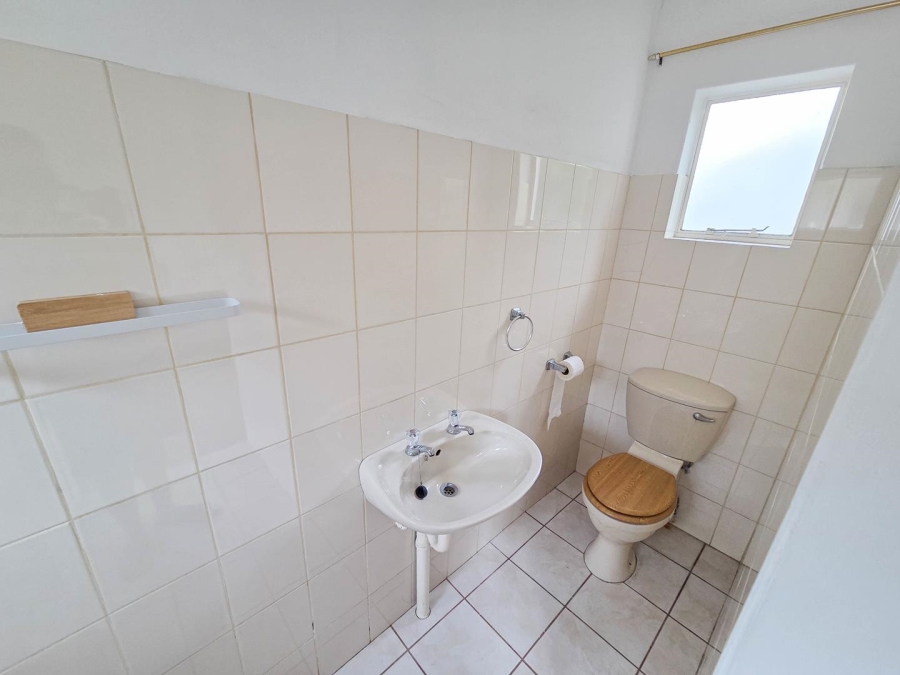 To Let 4 Bedroom Property for Rent in Brooklyn Gauteng