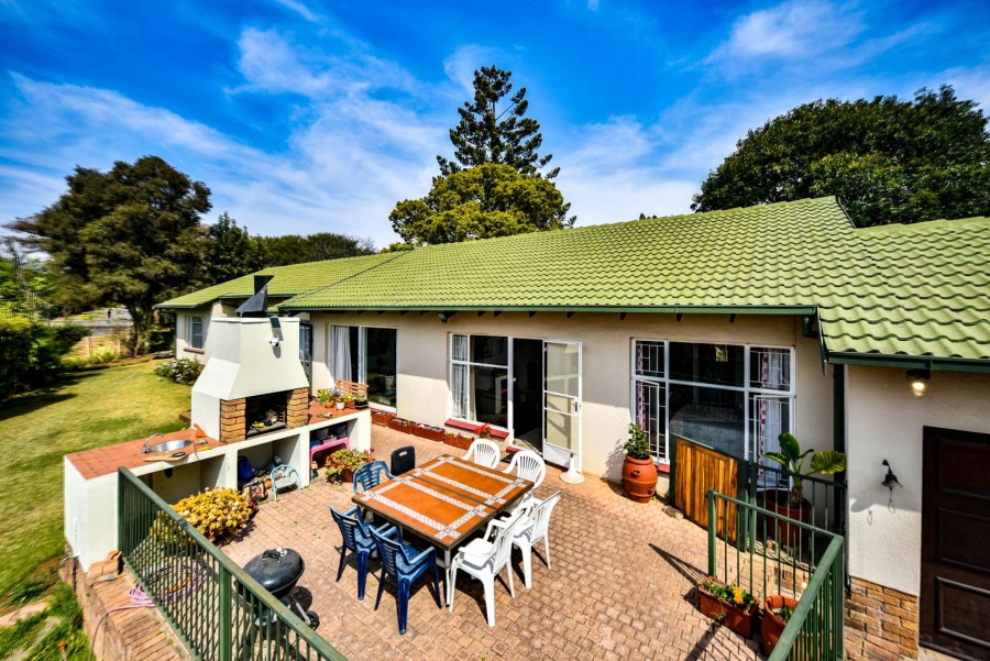 3 Bedroom Property for Sale in Garsfontein Gauteng