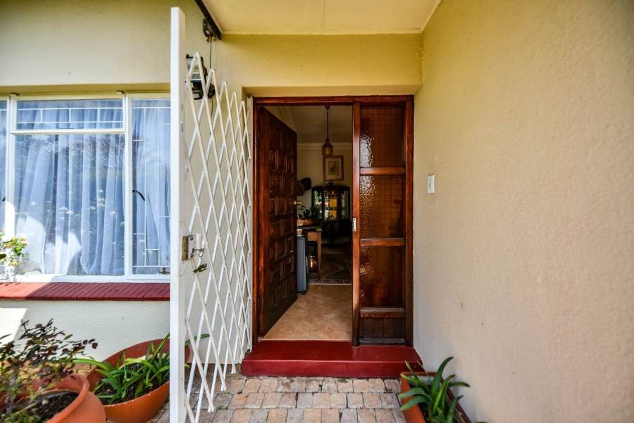 3 Bedroom Property for Sale in Garsfontein Gauteng
