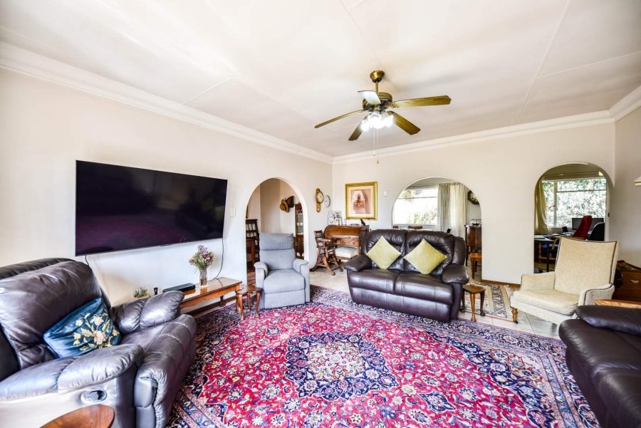 3 Bedroom Property for Sale in Garsfontein Gauteng