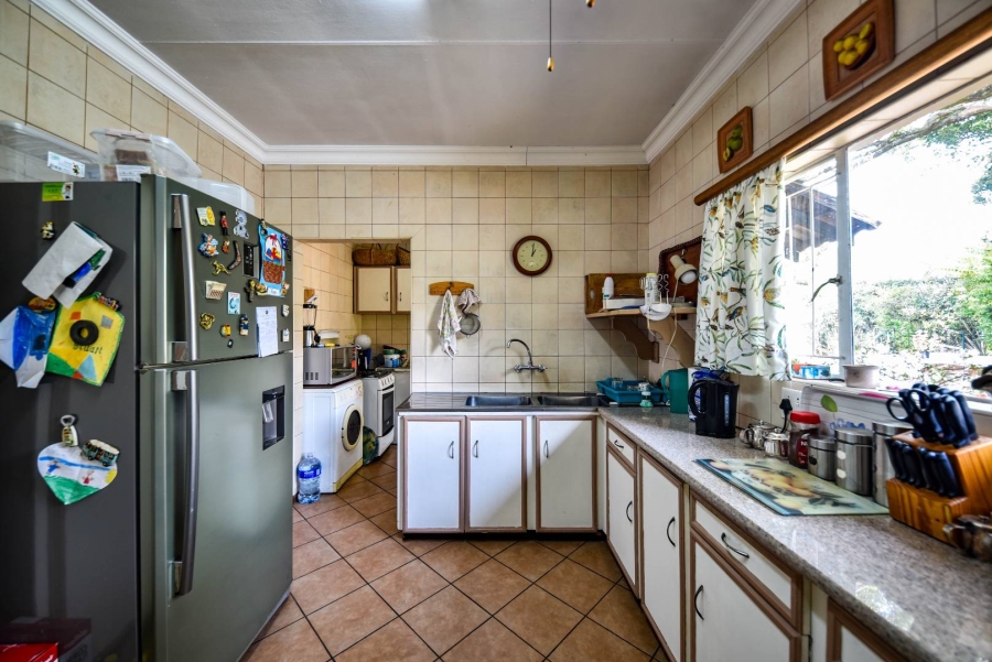 3 Bedroom Property for Sale in Garsfontein Gauteng