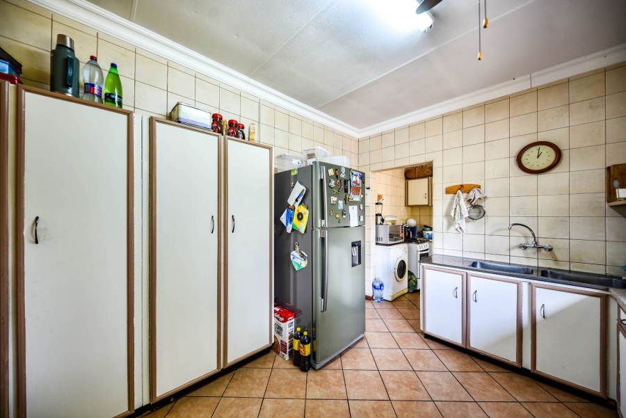3 Bedroom Property for Sale in Garsfontein Gauteng