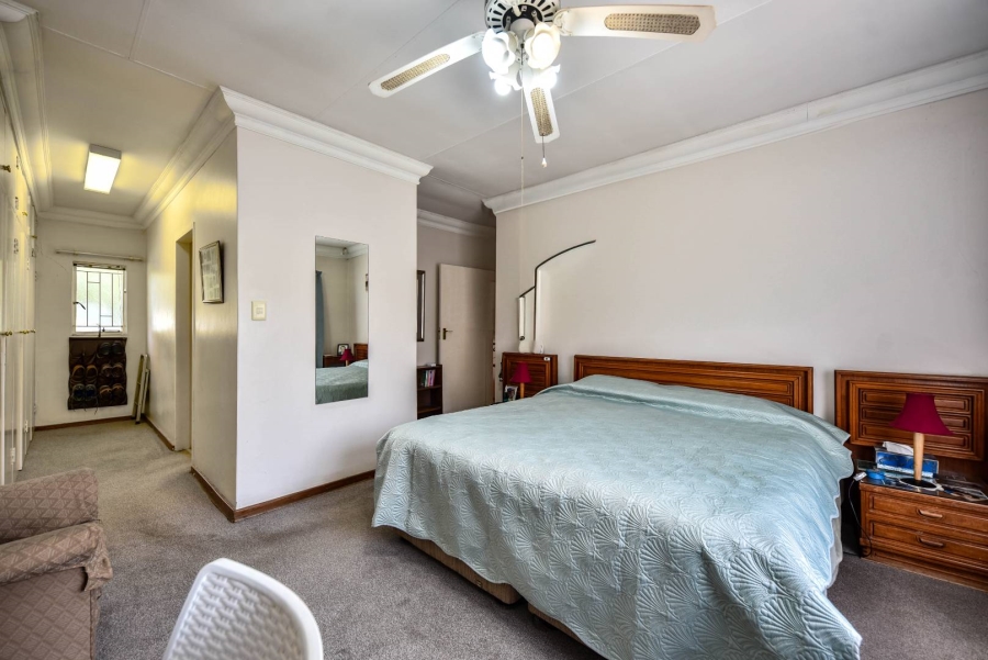 3 Bedroom Property for Sale in Garsfontein Gauteng