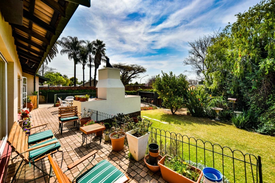 3 Bedroom Property for Sale in Garsfontein Gauteng