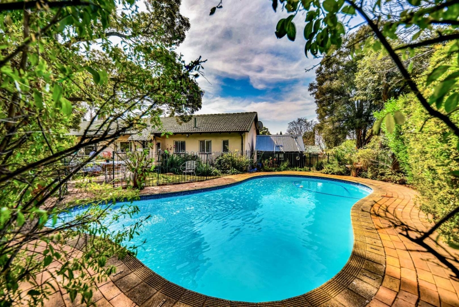 3 Bedroom Property for Sale in Garsfontein Gauteng