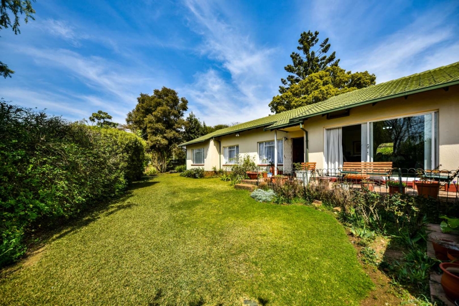 3 Bedroom Property for Sale in Garsfontein Gauteng