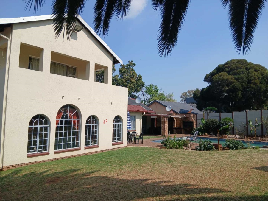 4 Bedroom Property for Sale in Lambton Gauteng