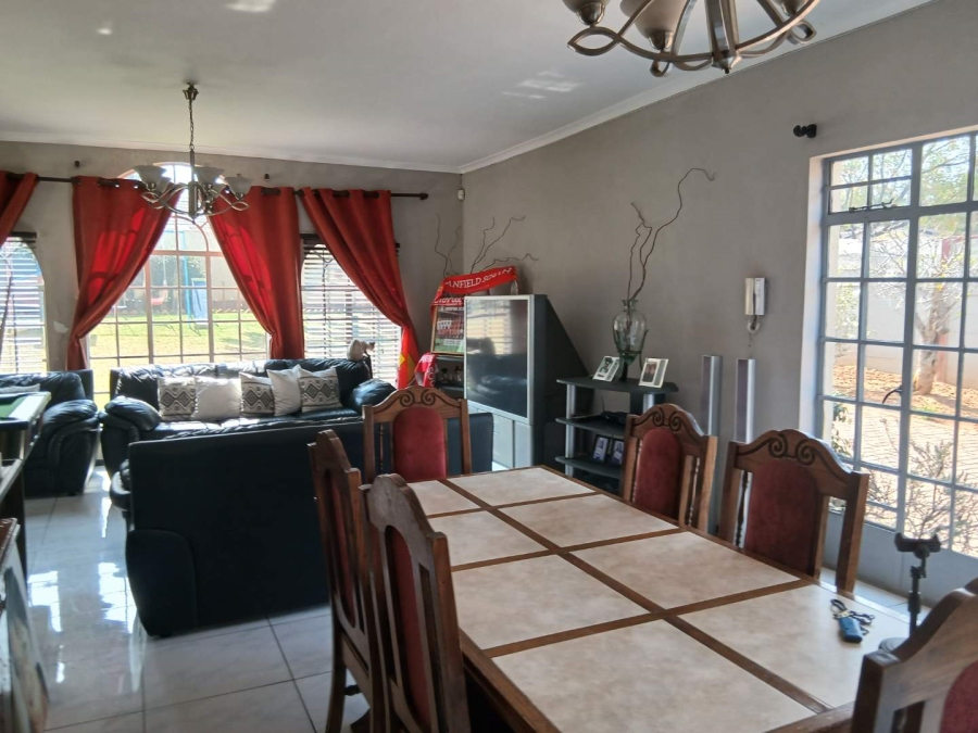 4 Bedroom Property for Sale in Lambton Gauteng