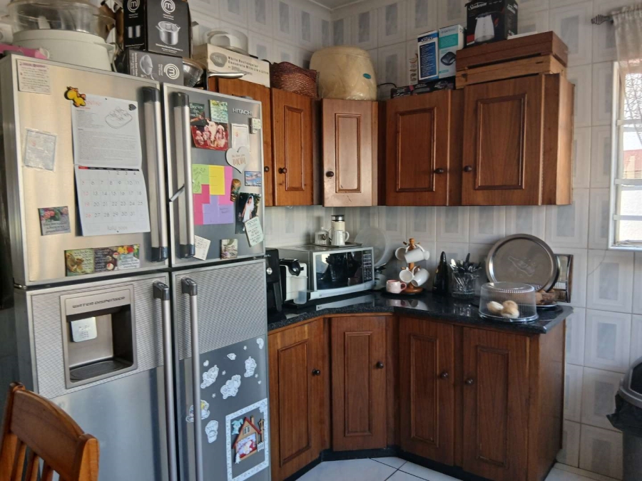 4 Bedroom Property for Sale in Lambton Gauteng