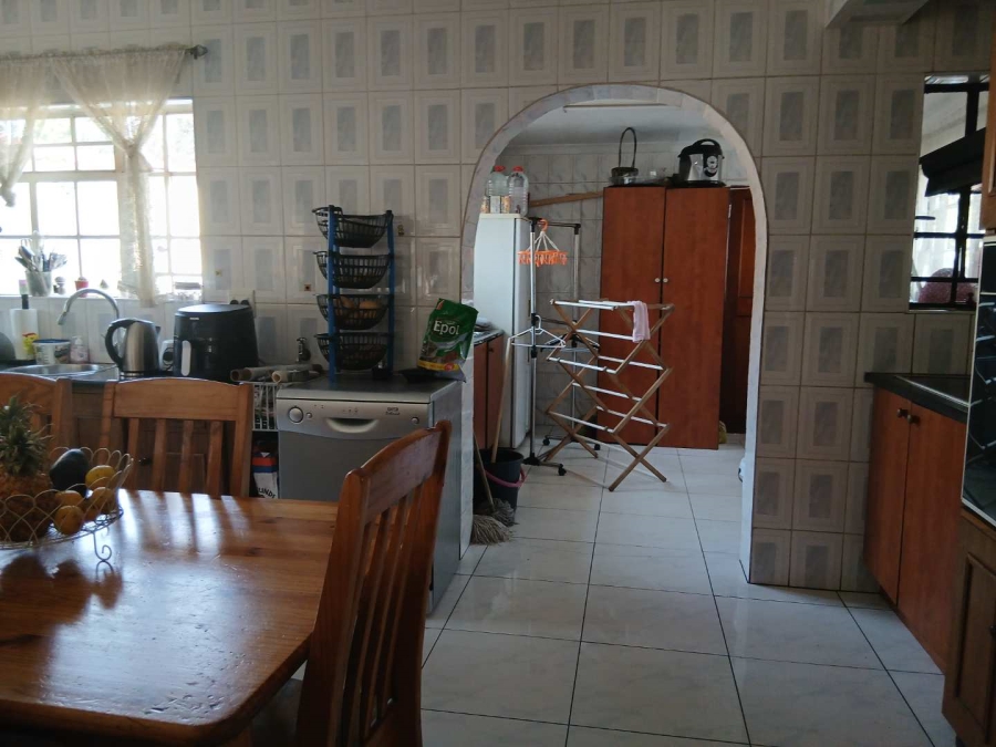 4 Bedroom Property for Sale in Lambton Gauteng