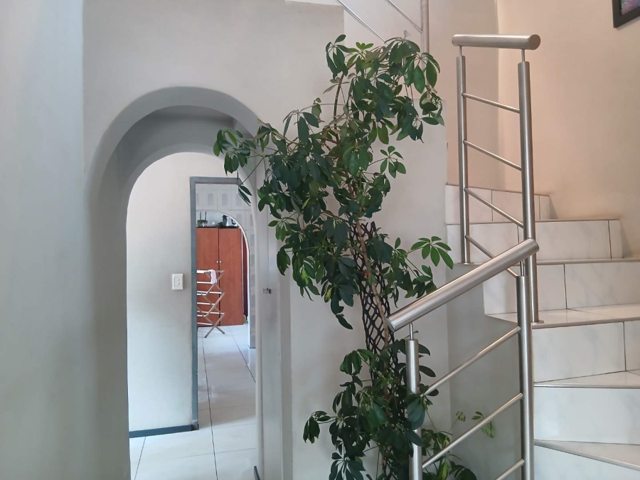 4 Bedroom Property for Sale in Lambton Gauteng