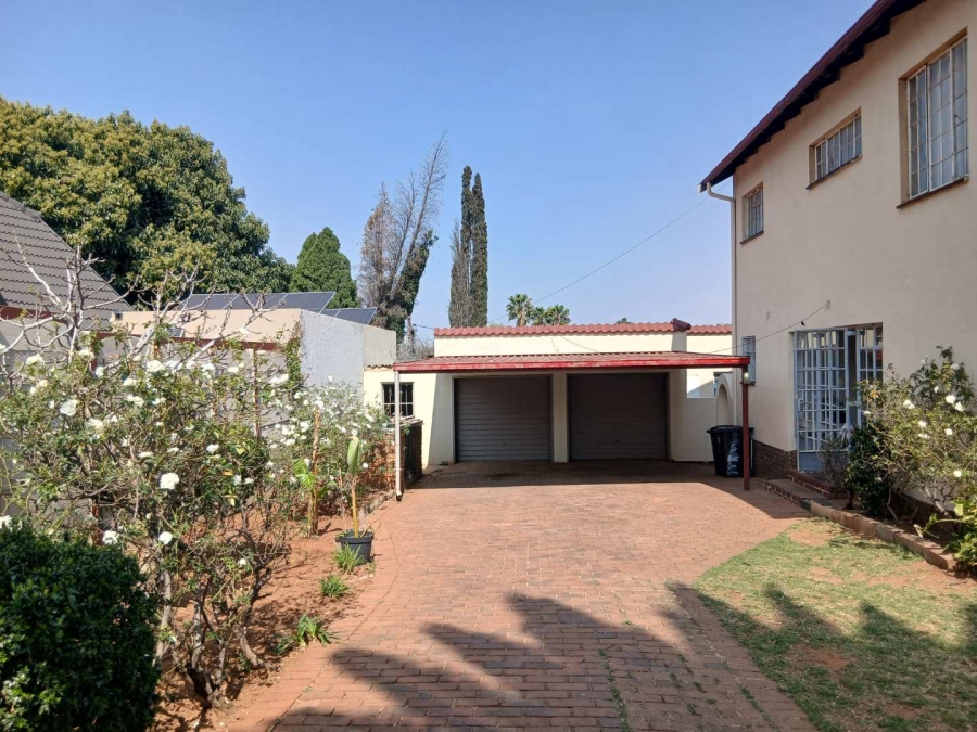 4 Bedroom Property for Sale in Lambton Gauteng