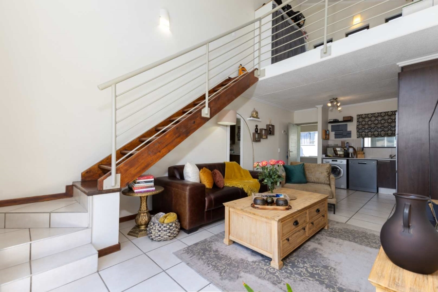 1 Bedroom Property for Sale in Beverley Gauteng