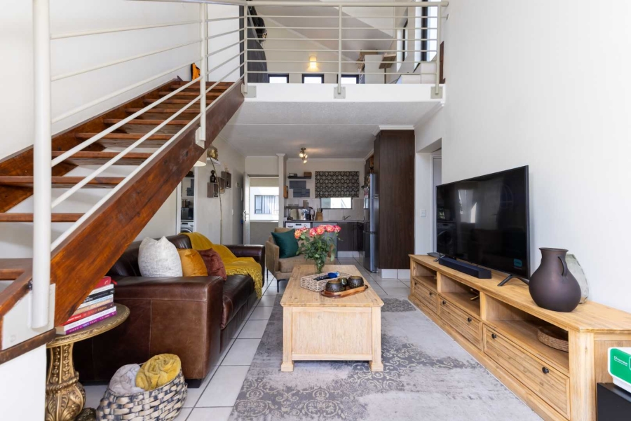 1 Bedroom Property for Sale in Beverley Gauteng