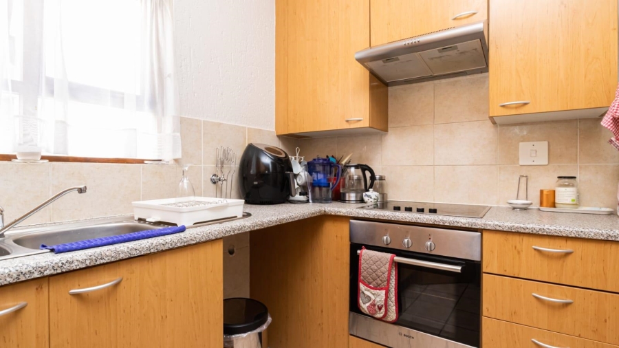To Let 3 Bedroom Property for Rent in Broadacres Gauteng