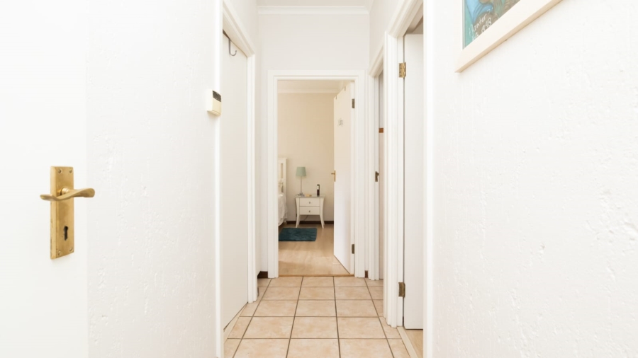 To Let 3 Bedroom Property for Rent in Broadacres Gauteng