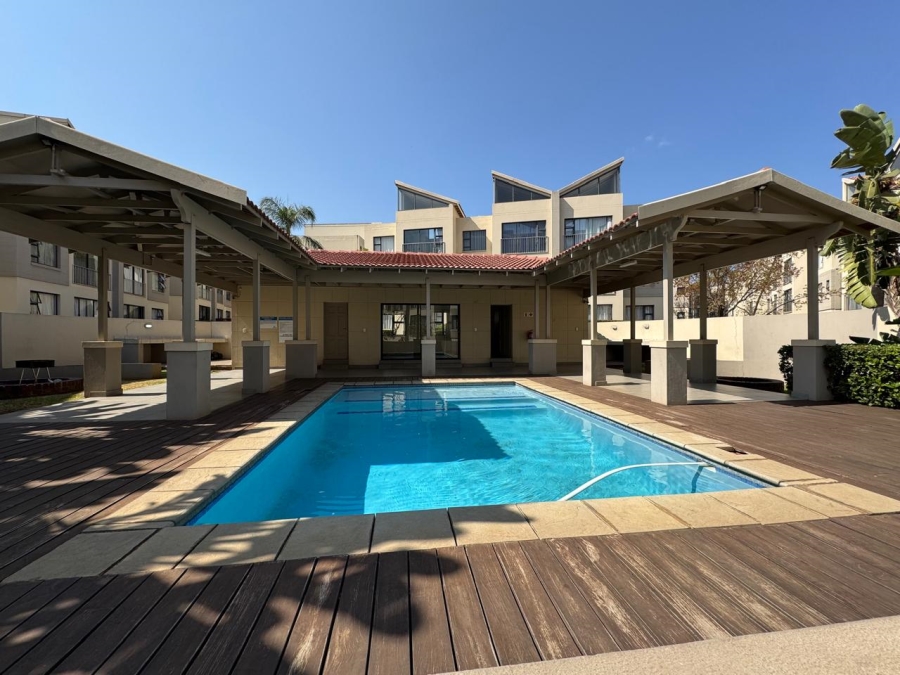 1 Bedroom Property for Sale in Beverley Gauteng