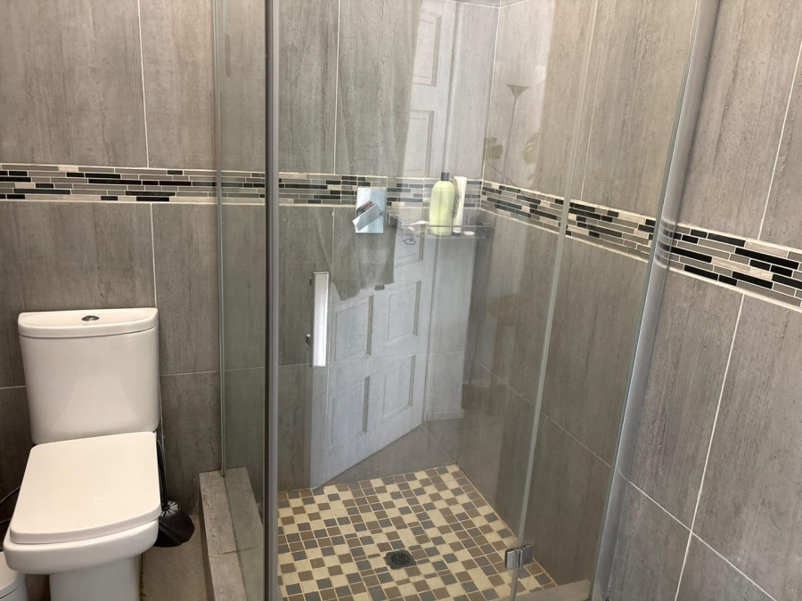 1 Bedroom Property for Sale in Ruimsig Gauteng