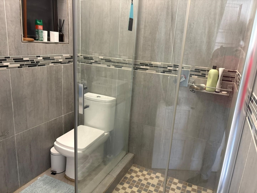 1 Bedroom Property for Sale in Ruimsig Gauteng