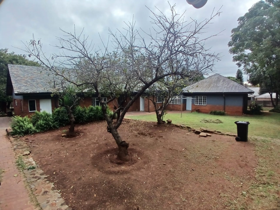 To Let 1 Bedroom Property for Rent in Menlo Park Gauteng