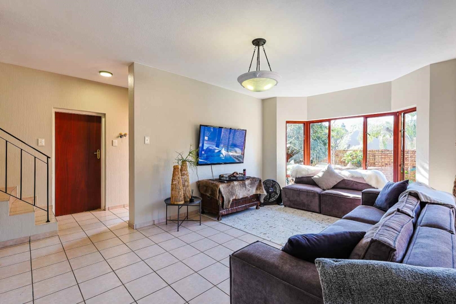 To Let 3 Bedroom Property for Rent in Silver Lakes Golf Estate Gauteng