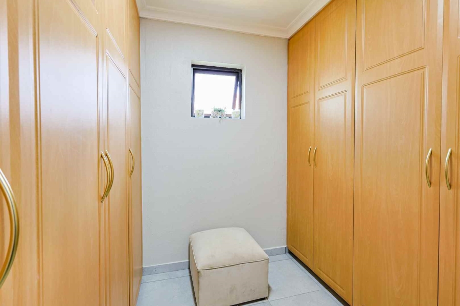 To Let 3 Bedroom Property for Rent in Silver Lakes Golf Estate Gauteng