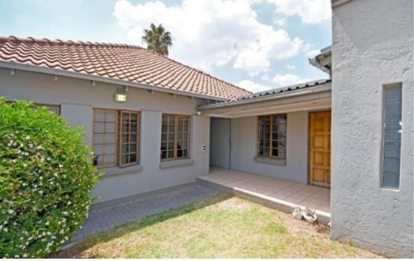 To Let 3 Bedroom Property for Rent in Highlands Gauteng