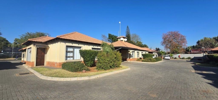 3 Bedroom Property for Sale in Sinoville Gauteng