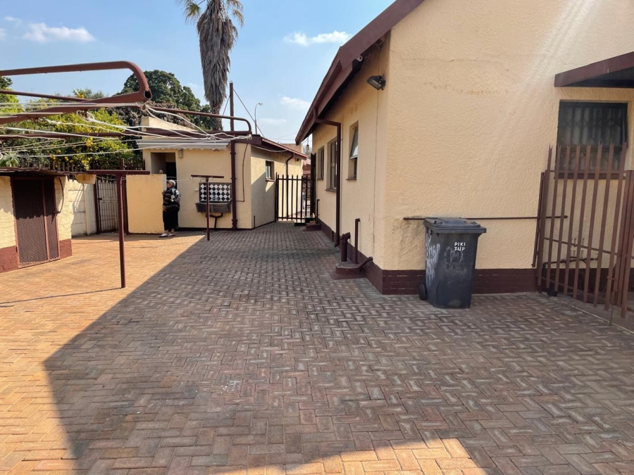3 Bedroom Property for Sale in Witpoortjie Gauteng