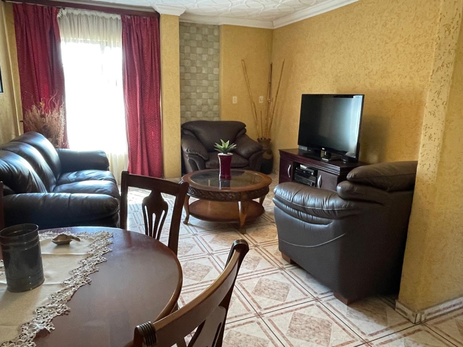 3 Bedroom Property for Sale in Witpoortjie Gauteng